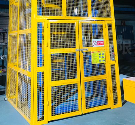 尼玛货梯可以安装在室外吗