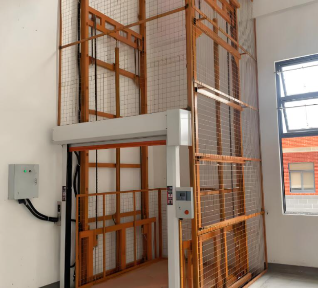 尼玛升降货梯是特种设备码